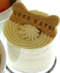 バースデー・ドッグ・ディナー（お誕生日：お魚料理）